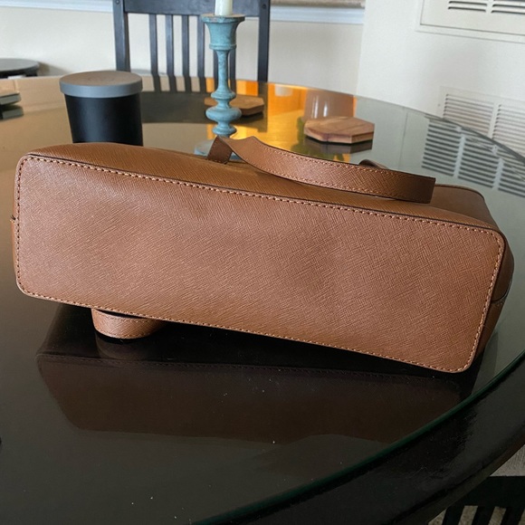 Brown Michael Kors Tote Bag - Picture 3 of 6